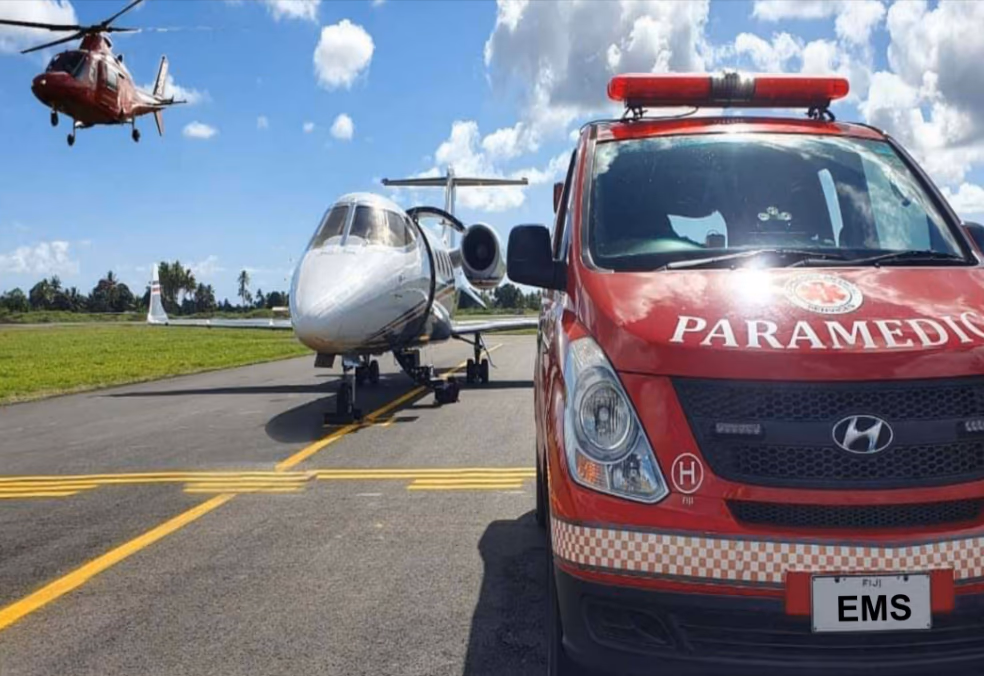 emf-img__ems-vehicles-001 emf-img__ems-vehicles-001